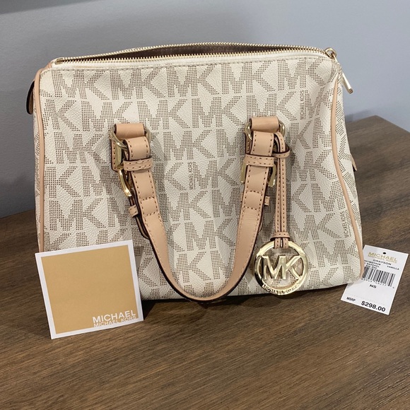 MICHAEL Michael Kors Handbags - Michael Kors Signature Grayson Medium Satchel Vanilla NWT